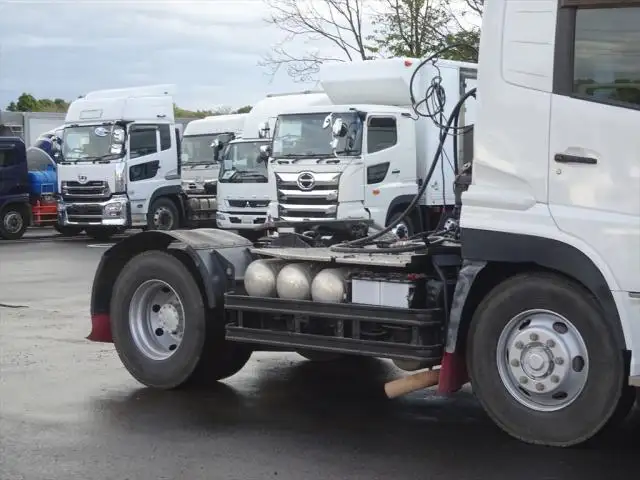 日産UD クオン 大型 トラクター 1デフ エアサスの中古トラック画像9