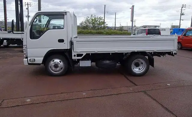 いすゞ エルフ 小型 平ボディ TRG-NJS85A H27の中古トラック画像2