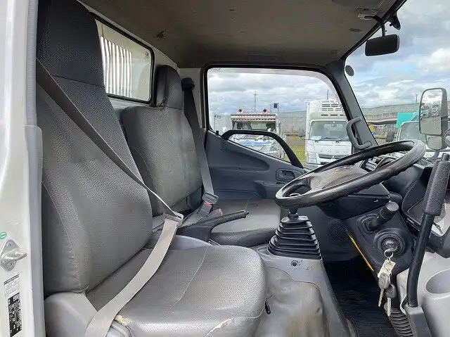 トヨタ ダイナ 小型 ダンプ TKG-XZU620D H27の中古トラック画像12