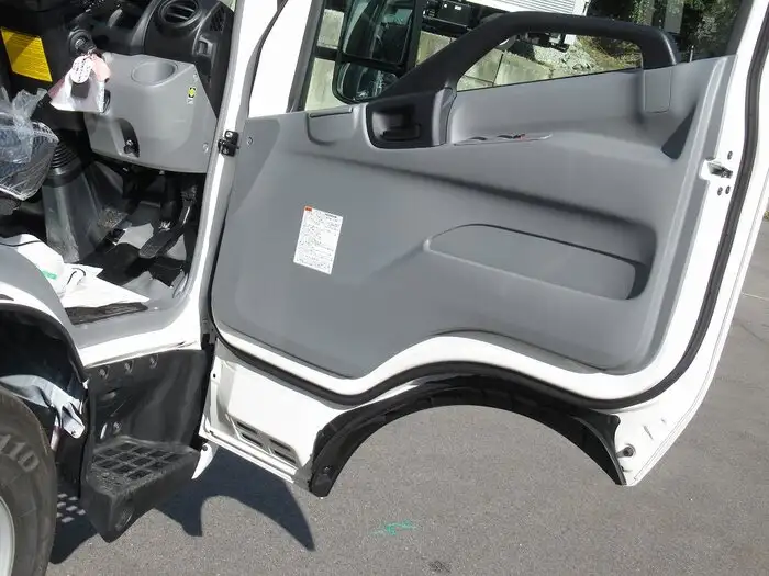 日野 デュトロ 小型 タンク車 ローリー 2KG-XZU700Mの中古トラック画像14