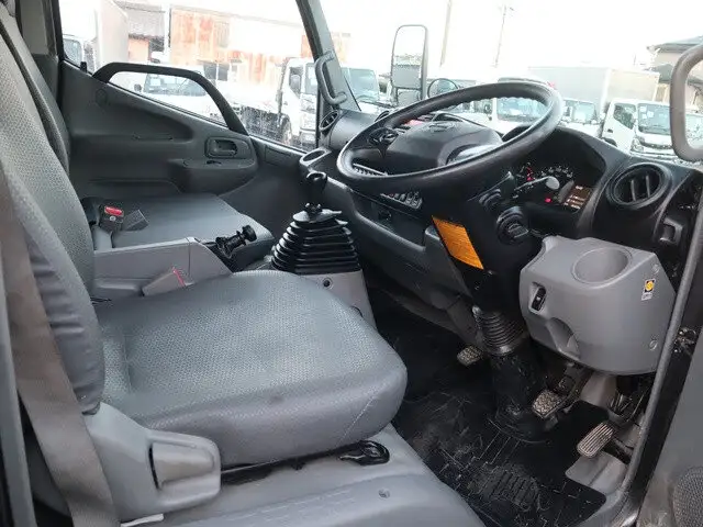 日野 デュトロ 小型 平ボディ 床鉄板 2RG-XZU655Mの中古トラック画像11