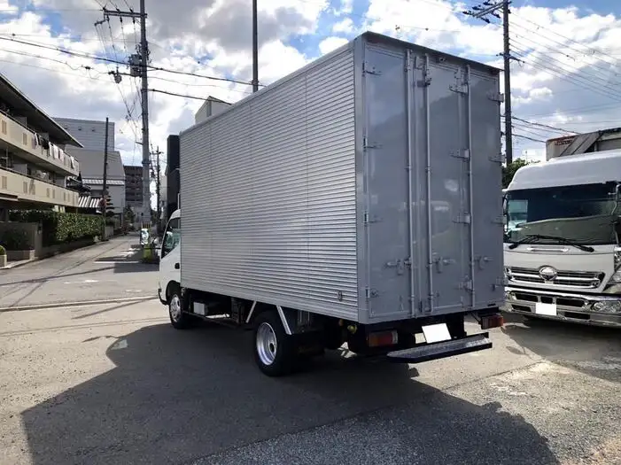 トヨタ ダイナ 小型 アルミバン 3枚観音 BDG-XZU344の中古トラック画像6