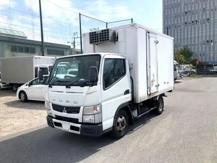 三菱 キャンター 小型 冷凍冷蔵 中温 床アルミの中古トラック画像1