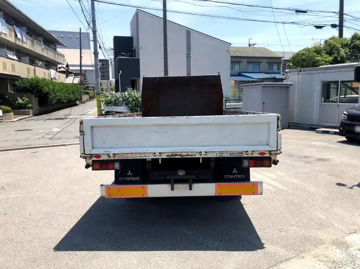 三菱 キャンター 小型 平ボディ 床鉄板 PA-FE82DEの中古トラック画像5