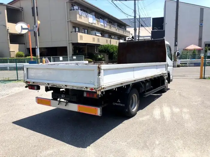 三菱 キャンター 小型 平ボディ 床鉄板 PA-FE82DEの中古トラック画像4