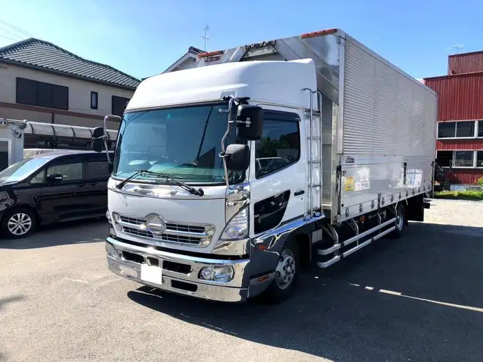 日野 レンジャー 中型/増トン ウイング ベッド BDG-FD8JLWAの中古トラック画像1