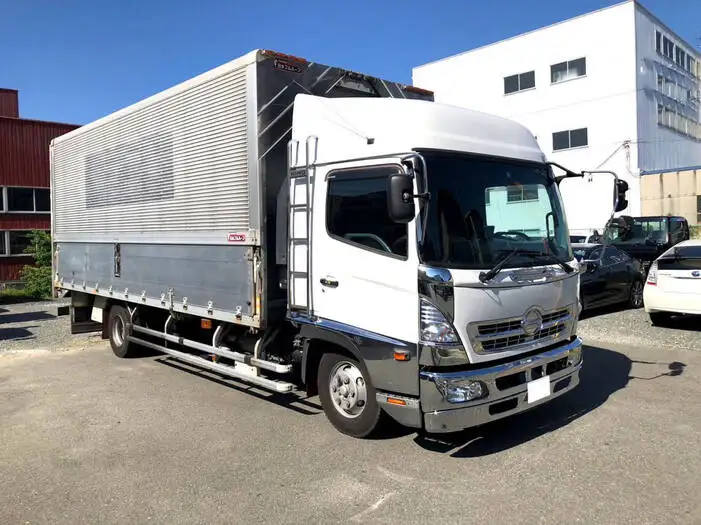 日野 レンジャー 中型/増トン ウイング ベッド BDG-FD8JLWAの中古トラック画像2