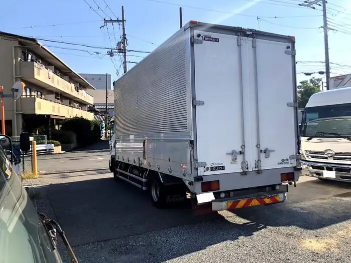 いすゞ フォワード 中型/増トン ウイング ベッド TKG-FRR90S2の中古トラック画像5