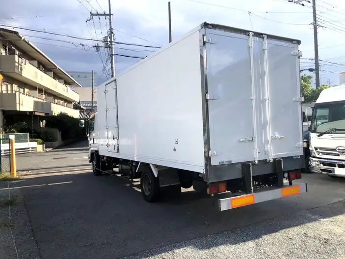 いすゞ フォワード 中型/増トン 冷凍冷蔵 低温 床アルミの中古トラック画像5