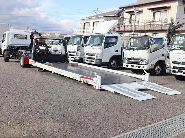 三菱 キャンター 小型 車両重機運搬 ラジコン ウインチの中古トラック画像9