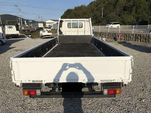 トヨタ ダイナ 小型 平ボディ BDG-XZU424 H19の中古トラック画像3