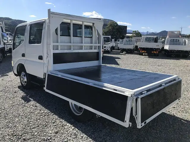 トヨタ ダイナ 小型 平ボディ Wキャブ PB-XZU308の中古トラック画像5