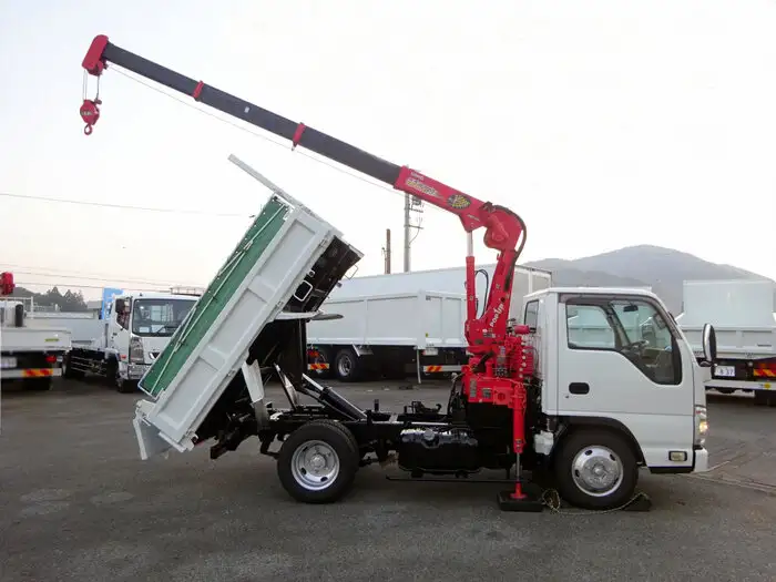 いすゞ エルフ 小型 ダンプ 10尺 TPG-NKR85AN の中古トラック