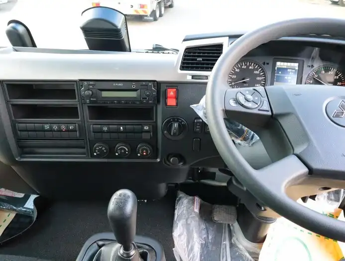 三菱 ファイター 中型/増トン 平ボディ ベッド 2KG-FK62Fの中古トラック画像10