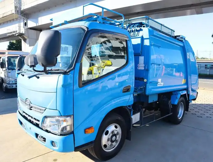 日野 デュトロ 小型 パッカー車 プレス式 TKG-XZU600Eの中古トラック画像1