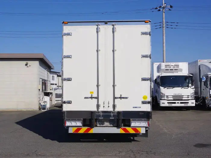 日産UD コンドル 中型/増トン ウイング エアサス ベッドの中古トラック画像4