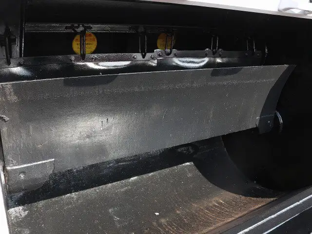 いすゞ エルフ 小型 パッカー車 巻き込み式 回転ダンプ式の中古トラック画像10