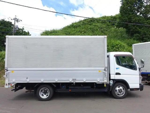 三菱 キャンター 小型 ウイング  H26の中古トラック画像2