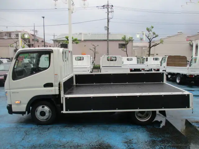 三菱 キャンター 小型 平ボディ 2RG-FBA20 R5の中古トラック画像6