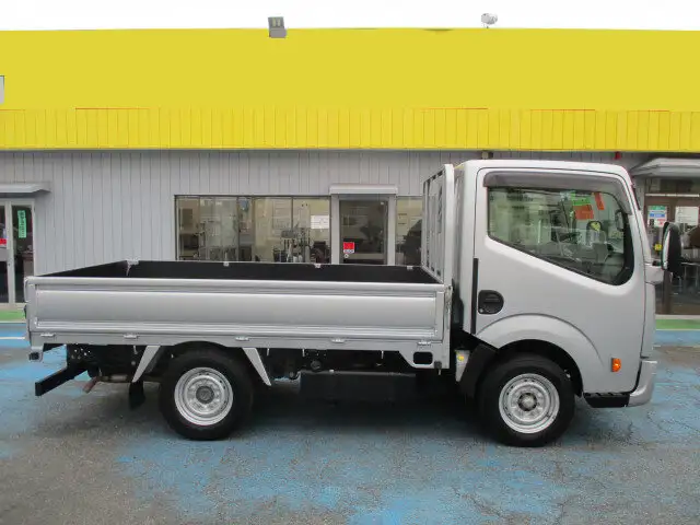 日産 アトラス 小型 平ボディ カスタム CBF-SQ1F24の中古トラック画像3