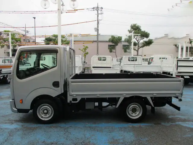 日産 アトラス 小型 平ボディ カスタム CBF-SQ1F24の中古トラック画像7