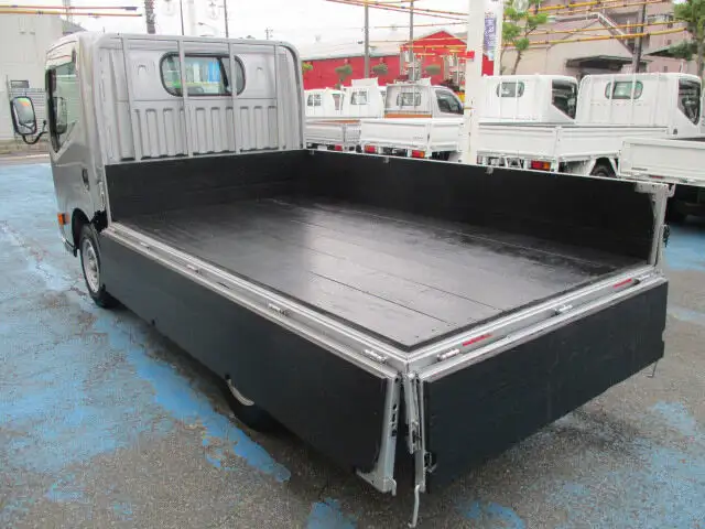 日産 アトラス 小型 平ボディ カスタム CBF-SQ1F24の中古トラック画像11