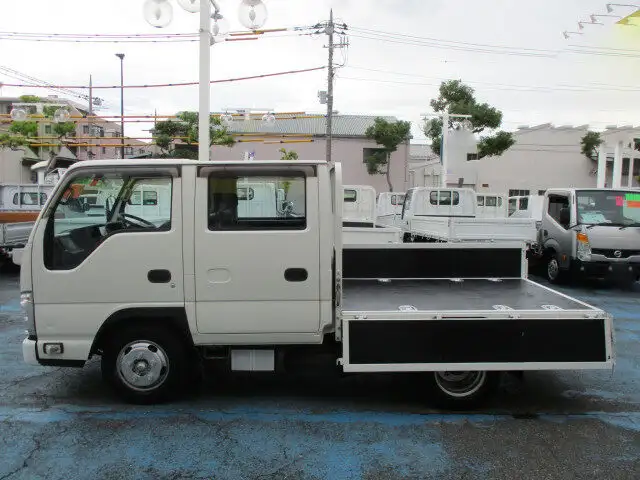 いすゞ エルフ 小型 平ボディ Wキャブ TRG-NJR85Aの中古トラック画像7