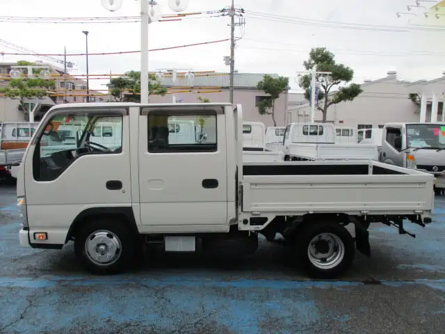 いすゞ エルフ 小型 平ボディ Wキャブ TRG-NJR85Aの中古トラック画像6