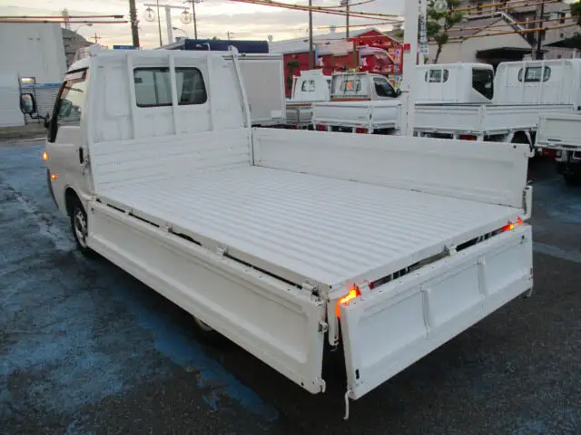マツダ ボンゴ 小型 平ボディ ABF-SKP2T H24の中古トラック画像10