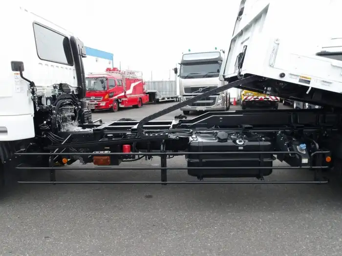 三菱 ファイター 中型/増トン 車両重機運搬 ラジコン ウインチの中古トラック画像10