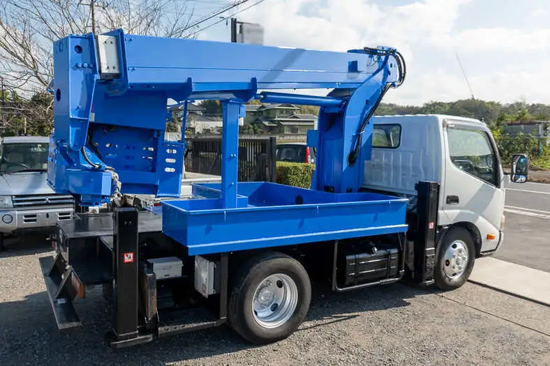 日野 デュトロ 小型 高所・建柱車 高所作業車 SKG-XZU600Eの中古トラック画像2