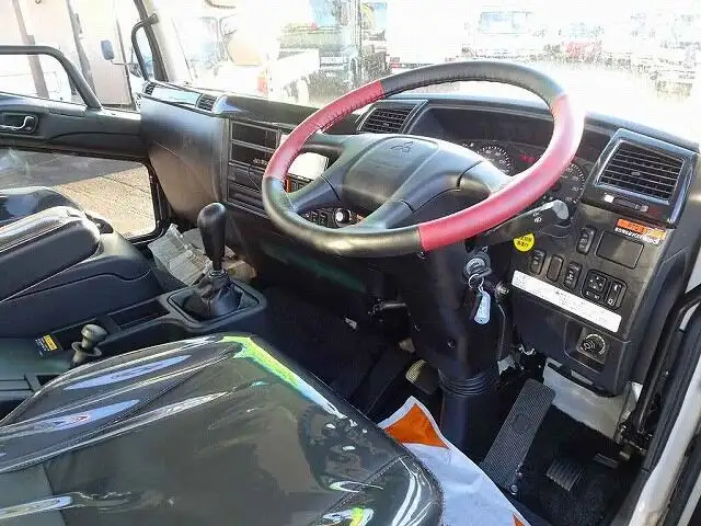 三菱 ファイター 中型/増トン 車両重機運搬 5段クレーン ラジコンの中古トラック画像8