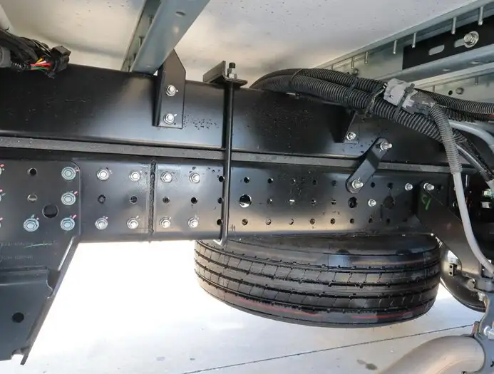 三菱 キャンター 小型 ウイング 2RG-FEB80 R5の中古トラック画像19