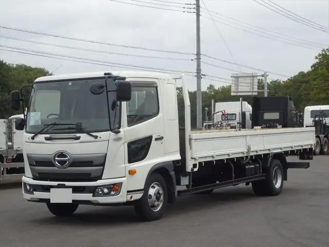 日野 レンジャー 中型/増トン 平ボディ 2KG-FD2ABA R2の中古トラック画像1