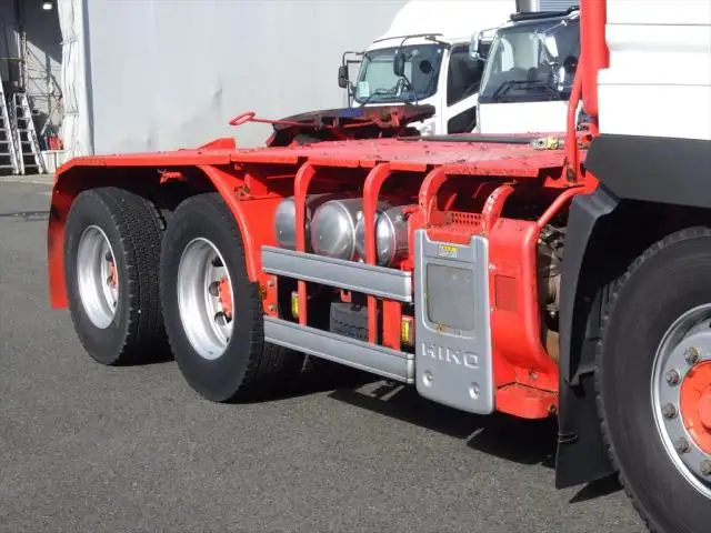 日野 プロフィア 大型 トラクター 2デフ ベッドの中古トラック画像10
