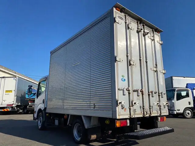 日産 アトラス 小型 アルミバン 3枚観音 SKG-SZ2F24の中古トラック画像4