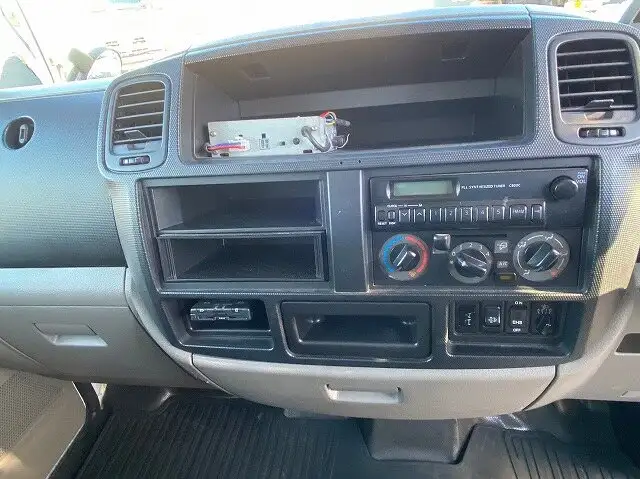 日産 アトラス 小型 アルミバン 3枚観音 SKG-SZ2F24の中古トラック画像15
