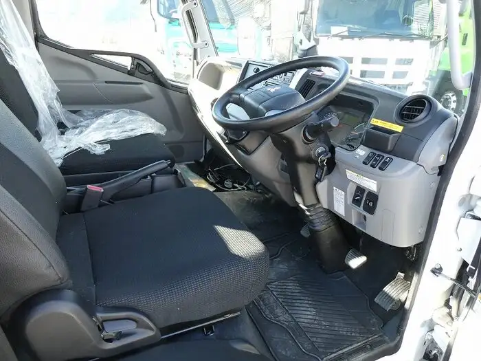三菱 キャンター 小型 車両重機運搬 ラジコン ウインチの中古トラック画像11