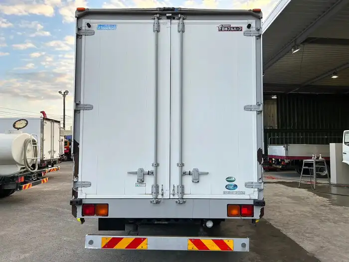 日産UD コンドル 中型/増トン ウイング ベッド SKG-MK38Lの中古トラック画像4