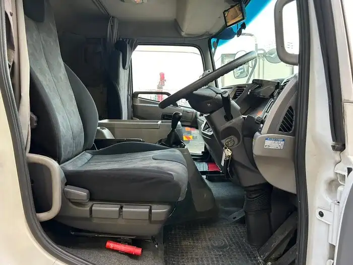 日産UD コンドル 中型/増トン ウイング ベッド SKG-MK38Lの中古トラック画像13
