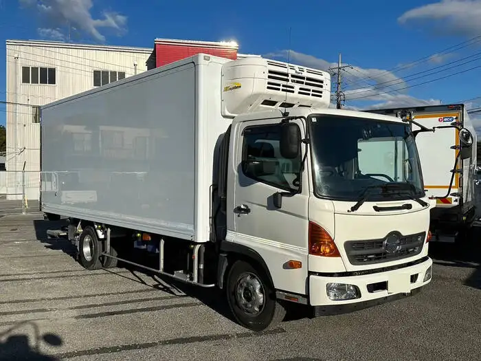 日野 レンジャー 中型/増トン 冷凍冷蔵 低温 パワーゲートの中古トラック画像2