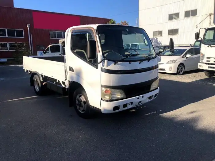 トヨタ トヨエース 小型 平ボディ PB-XZU306 H18の中古トラック画像3