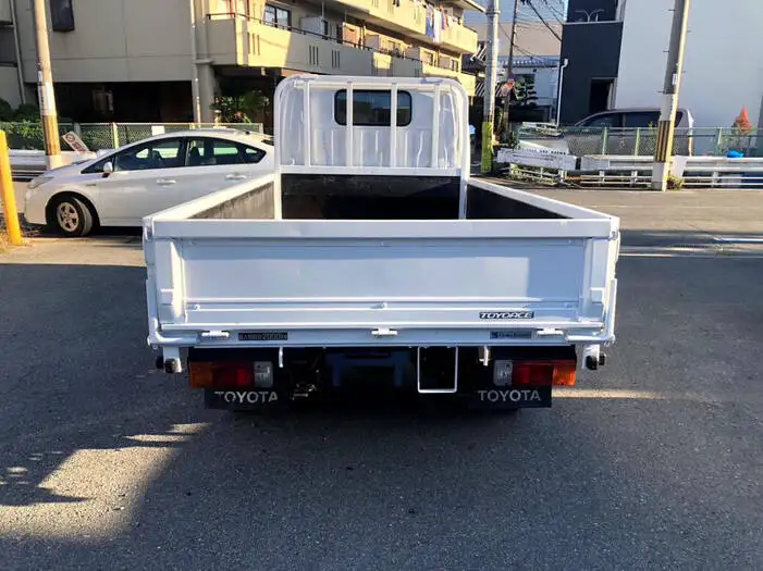 トヨタ トヨエース 小型 平ボディ PB-XZU306 H18の中古トラック画像5