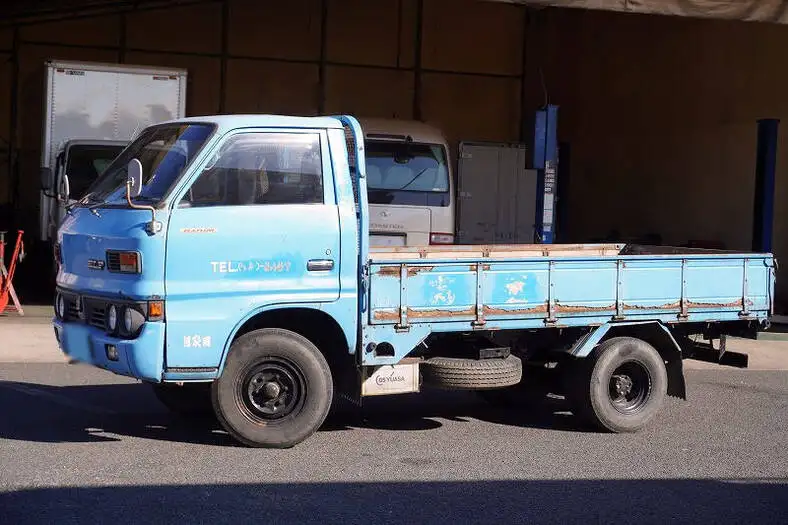 いすゞ エルフ 小型 平ボディ  の中古トラック画像1
