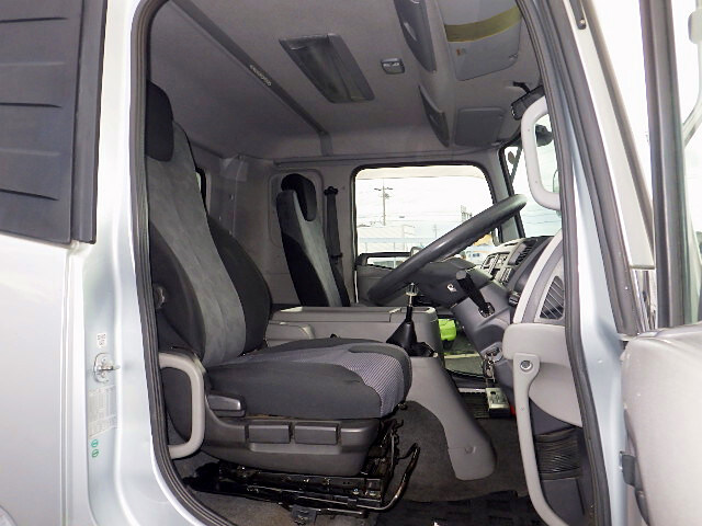 日産UD コンドル 中型/増トン 平ボディ 床鉄板 アルミブロックの中古トラック画像10