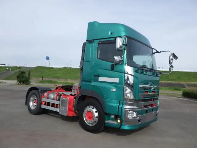 日野 プロフィア 大型 トラクター ハイルーフ 1デフの中古トラック画像2