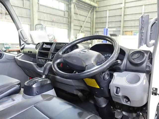 日野 デュトロ 小型 平ボディ パワーゲート TKG-XZC710Mの中古トラック画像11