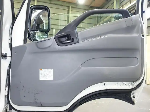 日野 デュトロ 小型 平ボディ パワーゲート TKG-XZC710Mの中古トラック画像14