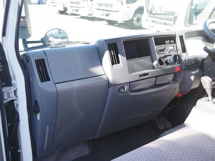 いすゞ エルフ 小型 平ボディ TRG-NJR85A H30の中古トラック画像14