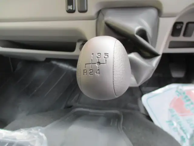 三菱 キャンター 小型 平ボディ Wキャブ 2RG-FBA20の中古トラック画像19